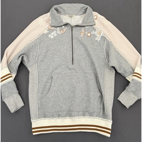 Gimmicks by BKE Pullover Sweater Womens Small Gray 1/4 Zip Beaded Shoulder Boho - Picture 12 of 12